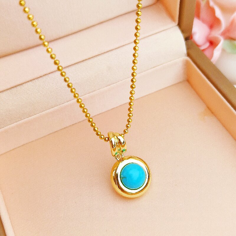 Womens Niche 18K Gold-plated Versatile Collarbone Necklace