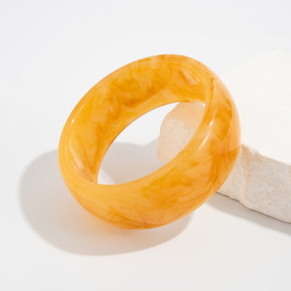 Exaggerated, Translucent Resin-dyed Bracelet